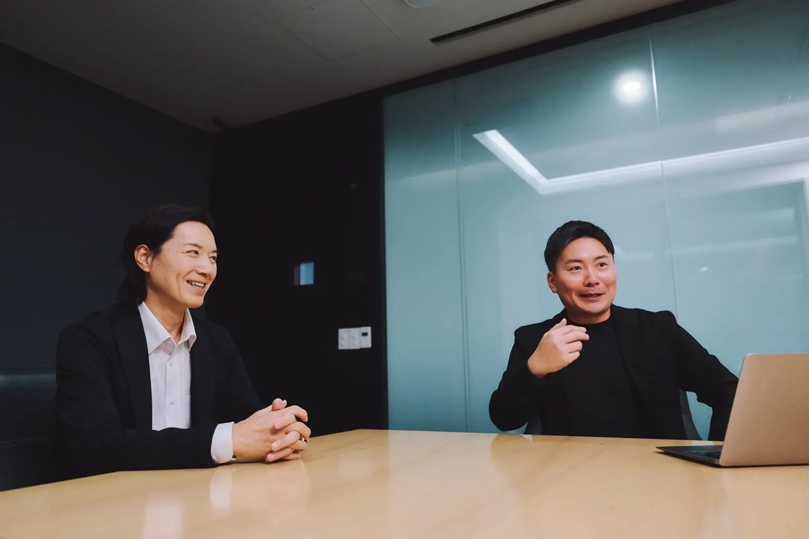 沼倉氏 栗島氏 イメージ